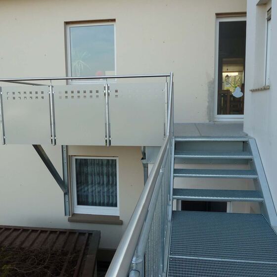 Außentreppen 7 von 54 – Düsediekerbäumer Metallbau GmbH