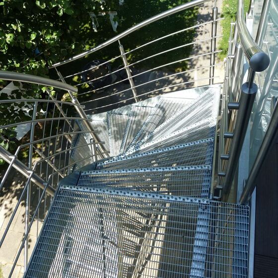 Außentreppen 19 von 54 – Düsediekerbäumer Metallbau GmbH