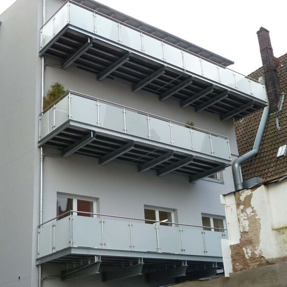 Balkone 15 von 81 – Düsediekerbäumer Metallbau GmbH