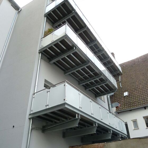 Balkone 17 von 81 – Düsediekerbäumer Metallbau GmbH