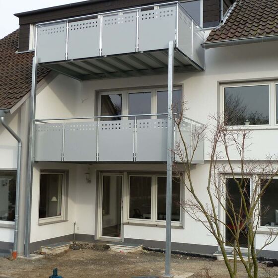 Balkone 40 von 81 – Düsediekerbäumer Metallbau GmbH
