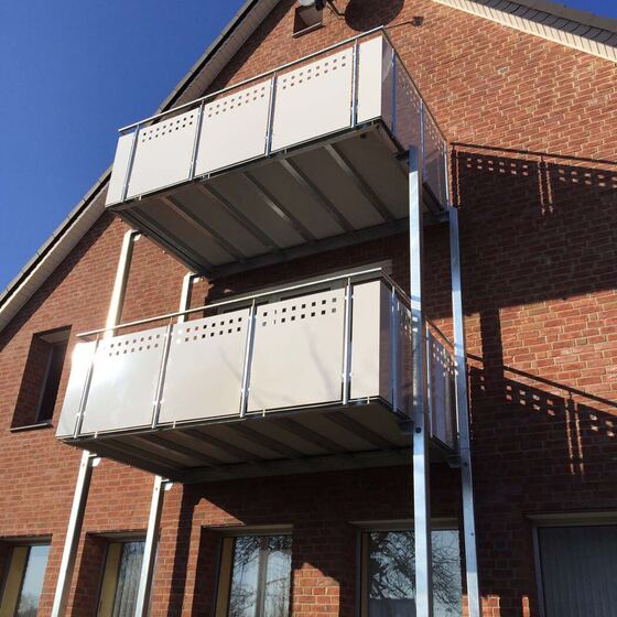 Balkone 53 von 81 – Düsediekerbäumer Metallbau GmbH
