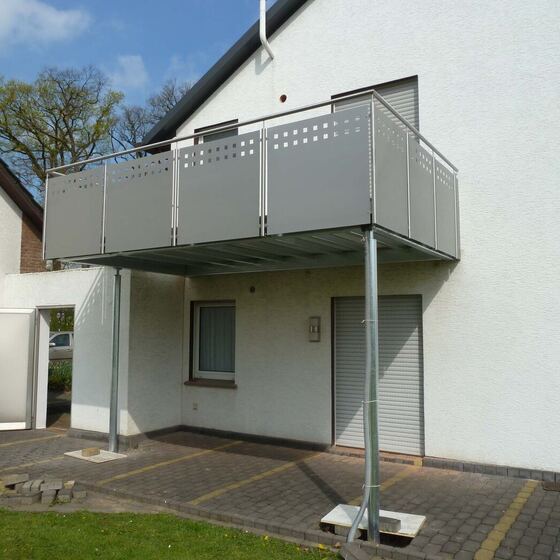 Balkone 74 von 81 – Düsediekerbäumer Metallbau GmbH