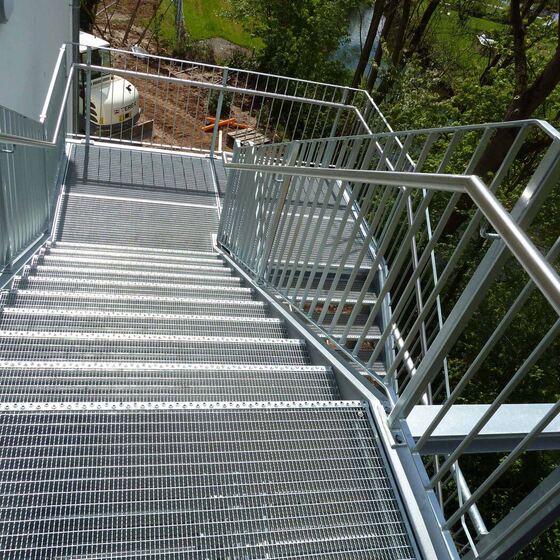 Balkonbelag 13 von 21 – Düsediekerbäumer Metallbau GmbH