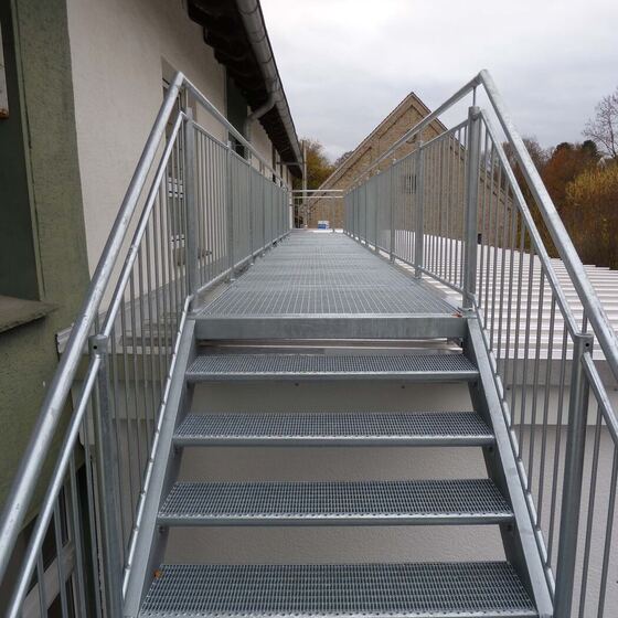 Balkonbelag 14 von 21 – Düsediekerbäumer Metallbau GmbH