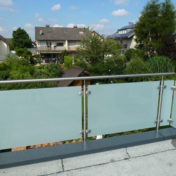 Balkongeländer – Glas 7 von 83 – Düsediekerbäumer Metallbau GmbH