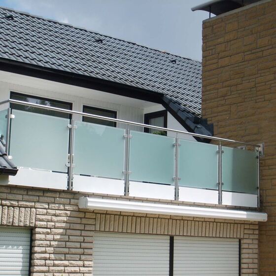 Balkongeländer – Glas 11 von 83 – Düsediekerbäumer Metallbau GmbH