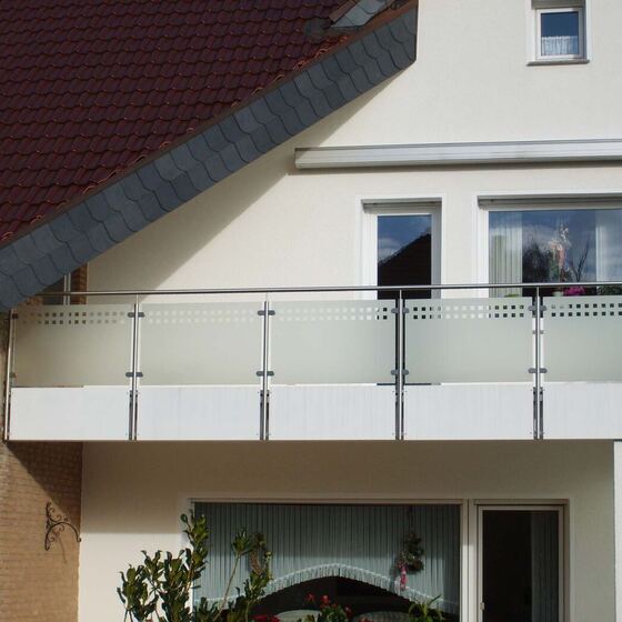 Balkongeländer – Glas 14 von 83 – Düsediekerbäumer Metallbau GmbH