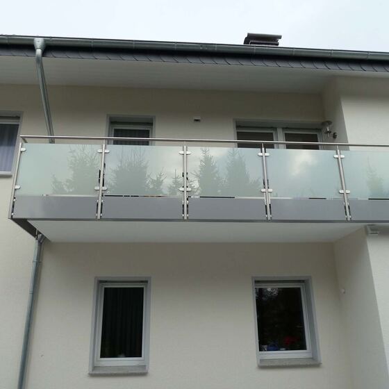 Balkongeländer – Glas 21 von 83 – Düsediekerbäumer Metallbau GmbH