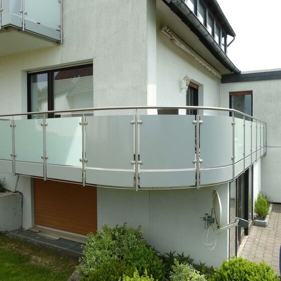 Balkongeländer – Glas 33 von 83 – Düsediekerbäumer Metallbau GmbH