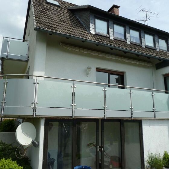 Balkongeländer – Glas 34 von 83 – Düsediekerbäumer Metallbau GmbH