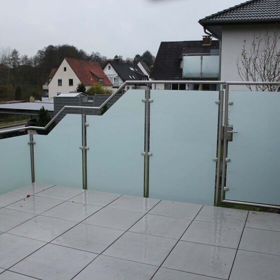 Balkongeländer – Glas 38 von 83 – Düsediekerbäumer Metallbau GmbH