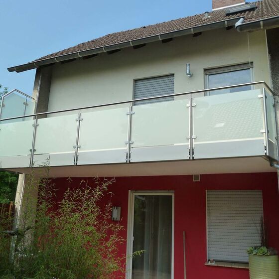 Balkongeländer – Glas 43 von 83 – Düsediekerbäumer Metallbau GmbH