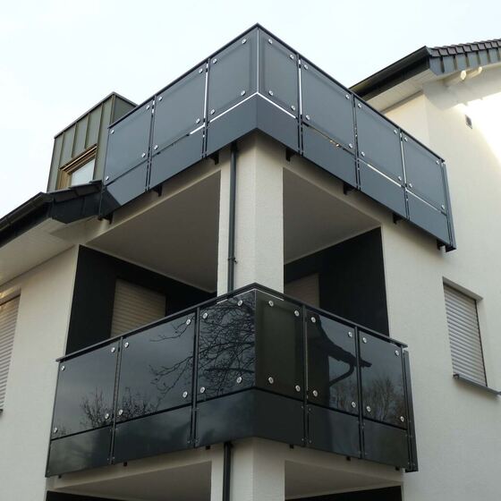 Balkongeländer – Glas 49 von 83 – Düsediekerbäumer Metallbau GmbH