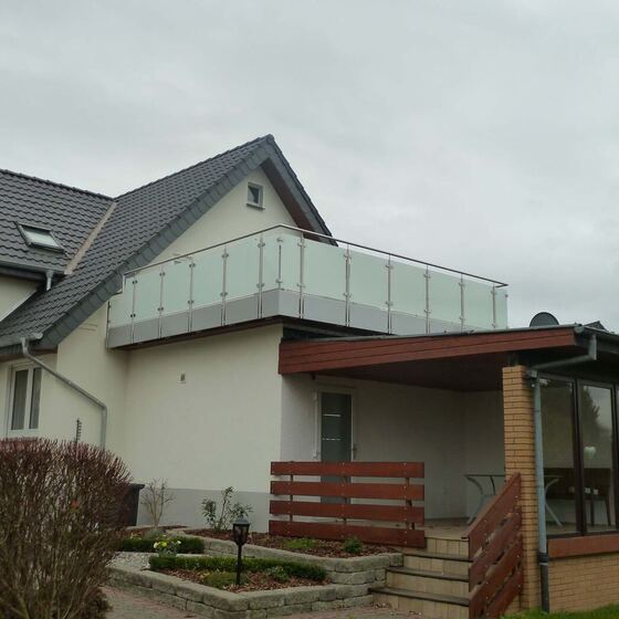 Balkongeländer – Glas 56 von 83 – Düsediekerbäumer Metallbau GmbH