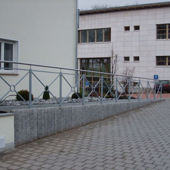Eingangsgeländer 30 von 36 – Düsediekerbäumer Metallbau GmbH