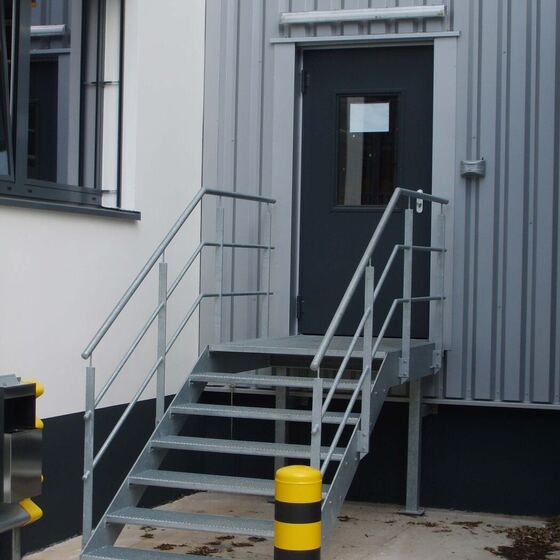 Industrie 2 von 29 – Düsediekerbäumer Metallbau GmbH