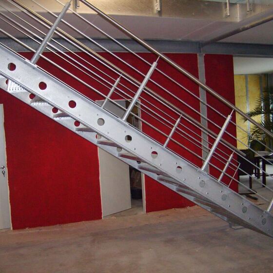 Industrie 14 von 29 – Düsediekerbäumer Metallbau GmbH