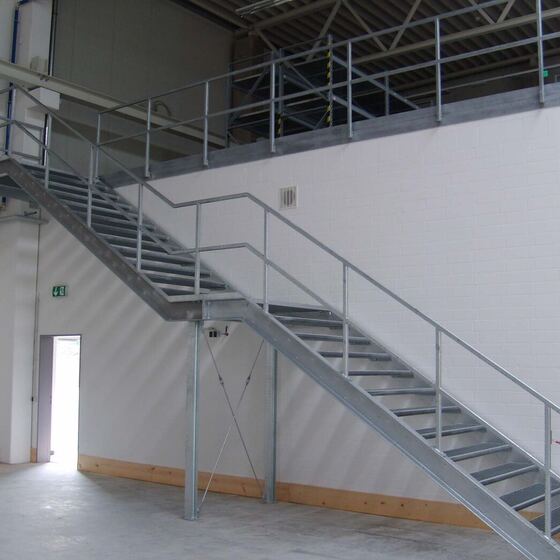 Industrie 17 von 29 – Düsediekerbäumer Metallbau GmbH