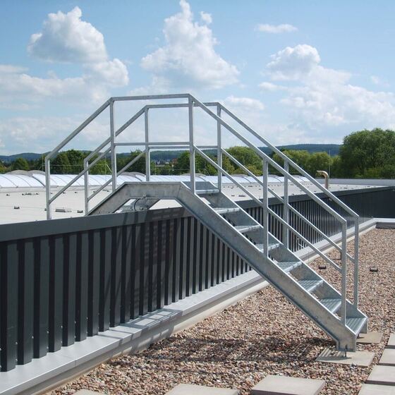 Industrie 29 von 29 – Düsediekerbäumer Metallbau GmbH