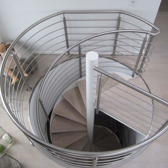 Spindeltreppen 52 von 79 – Düsediekerbäumer Metallbau GmbH